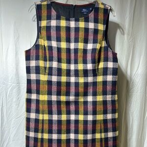 Boden British Tweed sleeveless dress. Size 12R length 37inches, waist 19 inches.